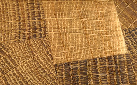 Marcas de corte na ponta da madeira - antes do óleo